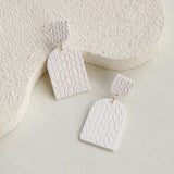 1 Pair of Women'S Dangle Earrings White Twisted Carved Acrylic with Textured Soft Clay Finish Elegant Casual Attire Versatile Accessory Holiday Gift