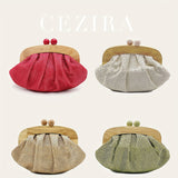 CEZIRA Sac à main en paille tissé à la main pour femmes avec cadre en bois et accents en perles - Chic sac à bandoulière ovale, fermeture à serrure à baiser, bandoulière amovible, élégant et portable pour la plage, les voyages ou les sorties décontractée