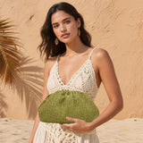 A stylish hand-woven straw keychain for women, lightweight and portable with large capacity, perfect for beach, vacation, shopping, picnic, tea party, festival, gift and dating.