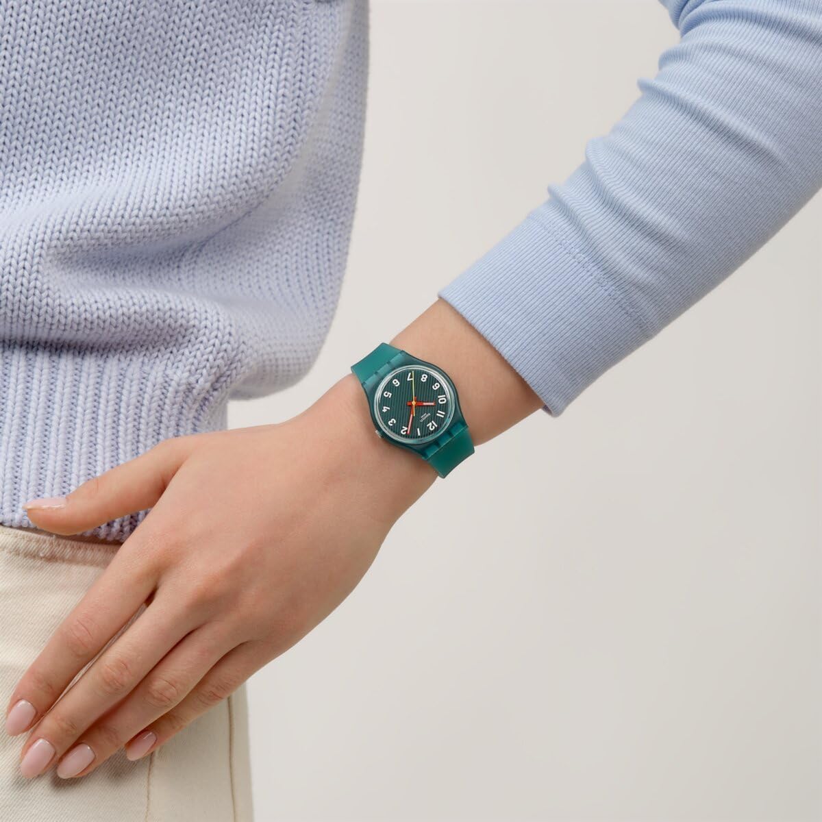 Swatch Essentials Montre Unisexe à Quartz SO28L100