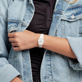 Swatch Pinkbelle Montre Femmes à Quartz LP150